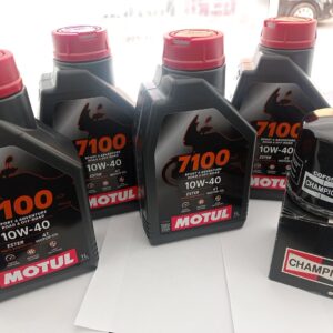 KIT TAGLIANDO DUCATI MONSTER R 1200 4 LITRI OLIO MOTUL FILTRO OLIO CHAMPION