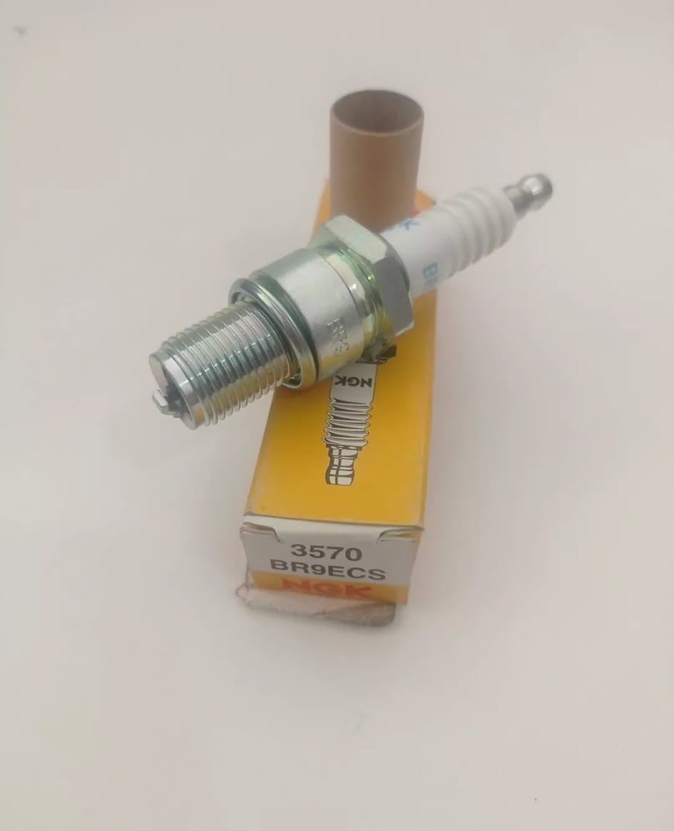 CANDELA NGK BR9ECS 3570 PER CAGIVA/HUSQVARNA/KTM