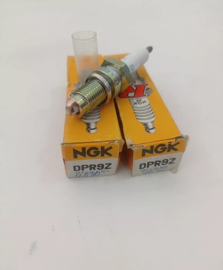 CANDELA SPARK PLUG 2 PZ NGK DPR9Z 4830 HONDA CBX 400 F 1981-1985/ XL250 R MD11/