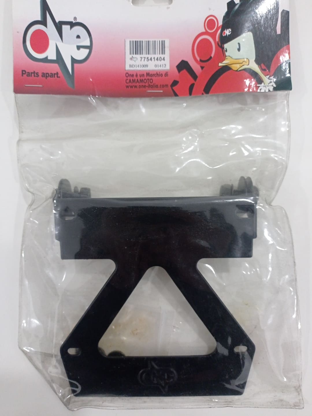 PORTATARGA PORTA TARGA NERO PER MBK NITRO YAMAHA AEROX DAL 1997-2012 - ONE CAMAMOTO 77541404 - immagine 4