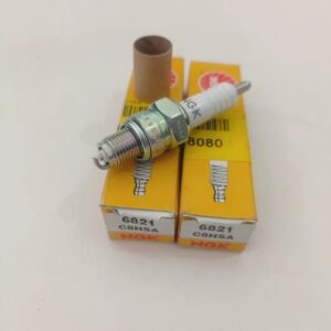 CANDELE NGK 2 pezzi C8HSA 6821 PER SUZUKI/KAWASAKI/MOTO GUZZI V65 Lario 6501984