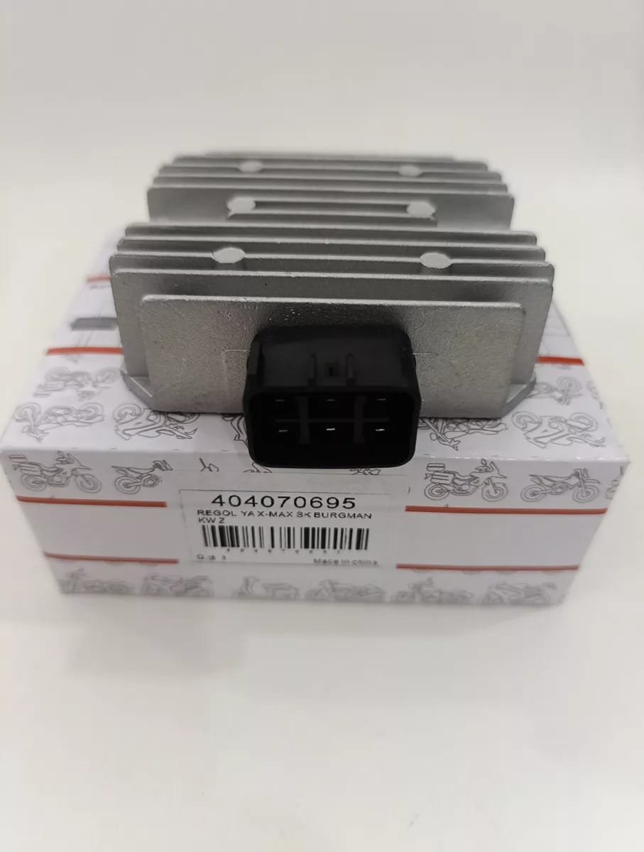 REGOLATORE TENSIONE PER SUZUKI BURGMAN 250-400 2003-2004-2005-2006 - immagine 2
