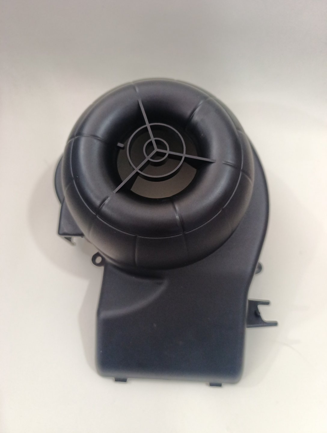 Copriventola Raffreddamento PIAGGIO ZIP 50 2000-2001-2002-2003-2004,FLY 50 2005, SCARABEO 50 STREET 2T RESTYLING 2006-2009,piaggio liberty MOC 2T & ELLE 2009-2013 - immagine 2